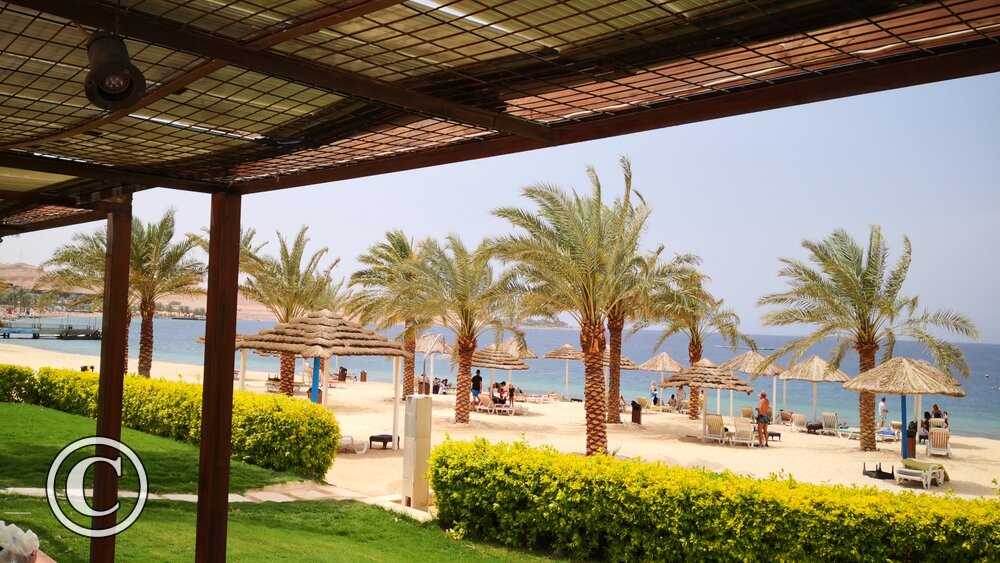 Aqaba - Gran Tala Bay Resort - Mar Rojo al fondo